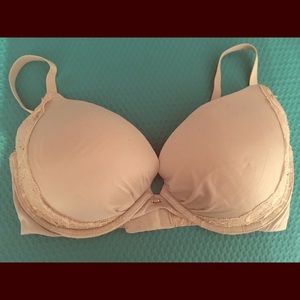Victoria Secret Fabulous 34DD
